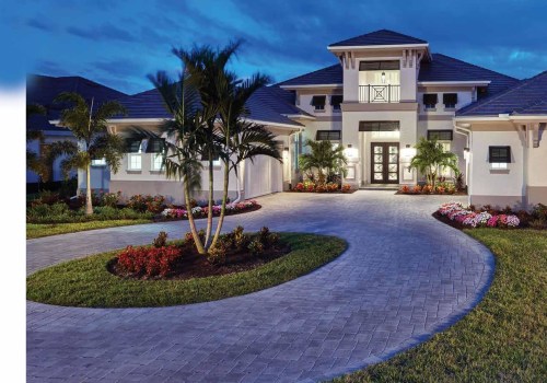 Integrating Premium Motorized Screens Into Groundskeeping Plans By Orlando Custom Home Designers